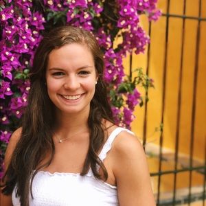 Meet your Posher, Erika